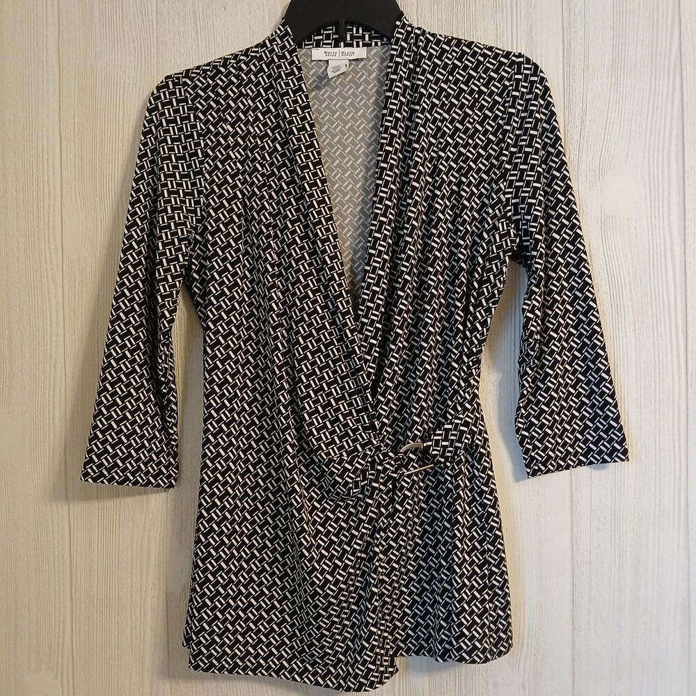 White House Black Market Women's Size S Geometric 3/4 Sleeve Wrap Front Blouse